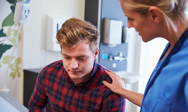 De-escalation of acute behavioural disturbance