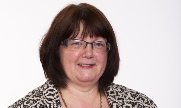 Carole Farrell