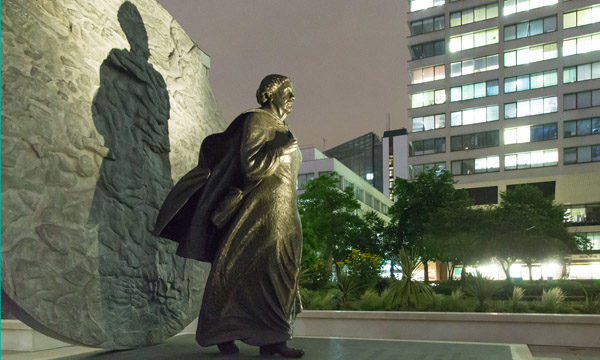 Mary Seaole Statue